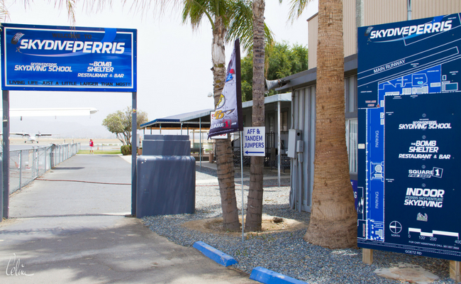 photo of entrance to skydiving school at Perris