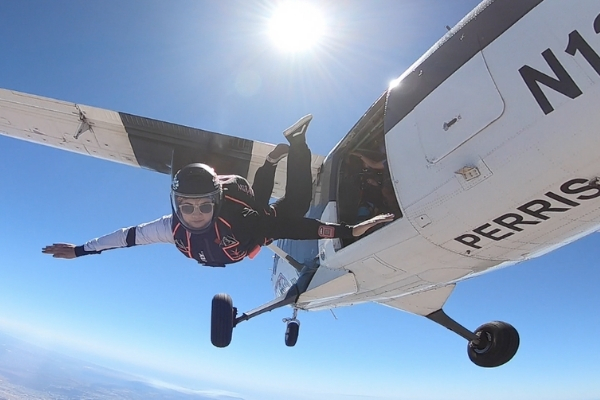 solo skydiving jump